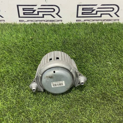 Подушка крепления двигателя для Mercedes Om642