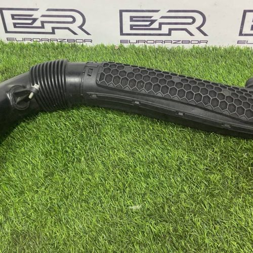 Патрубок воздушного фильтра Mercedes W212