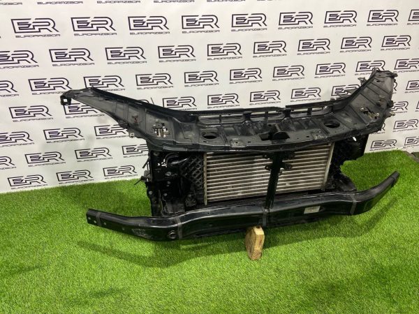 Телевизор с кассетой радиаторов Mercedes W166 X166