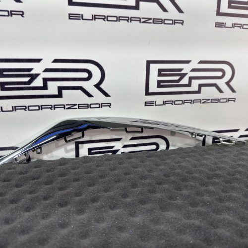 Молдинг бампера правый Mercedes CLA C117 рест