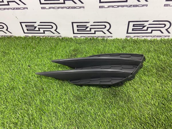 Решетка бампера передняя правая Mercedes Benz A Class W177