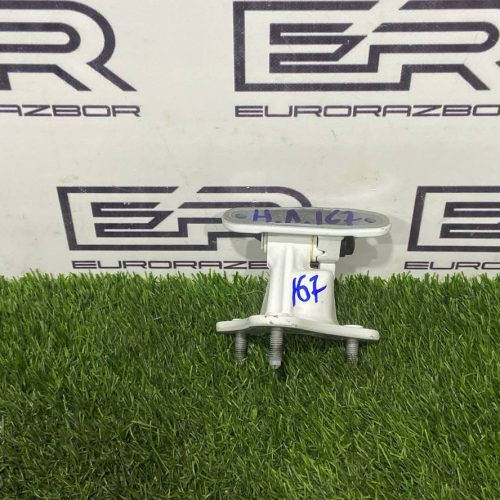 Петля двери передняя левая нижняя Mercedes V167 C167