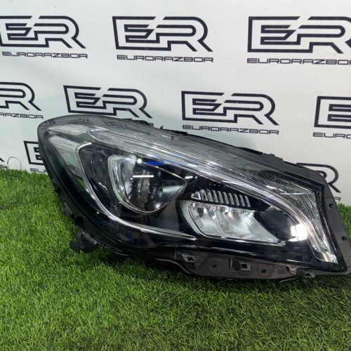 Фара правая Mercedes Benz CLA C117 рестайлинг