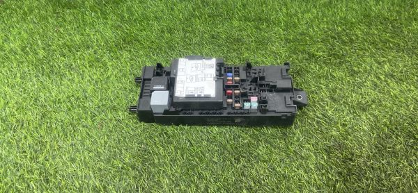 Блок предохранителей Land Rover Range Rover L405 L494
