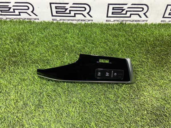 Блок управления светом Audi Q8 4M