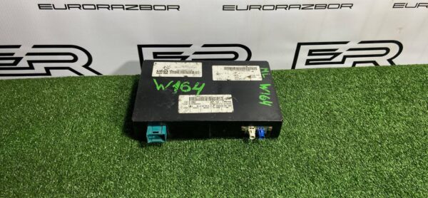 Блок управления радио Mercedes W164