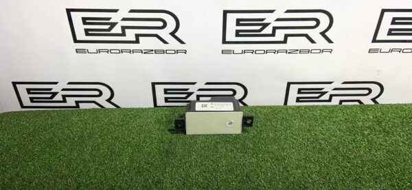 Преобразователь напряжения Mercedes Benz GLC X253