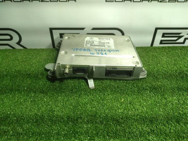 Блок управления телефоном Mercedes S W221