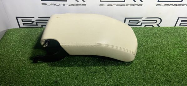 Центральный подлокотник Range Rover Evoque