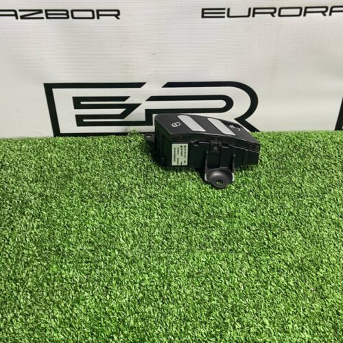 Кнопка центрального замка Mercedes W221