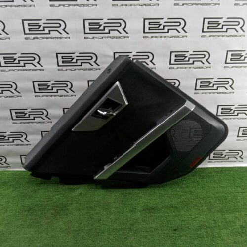 Обшивка задней левой двери Mercedes GLK X204