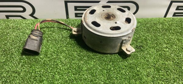 Моторчик вентилятора Vw Passat B6