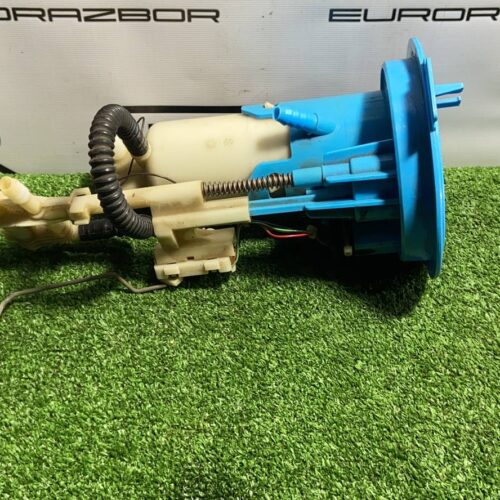 Датчик уровня топлива Skoda Superb II