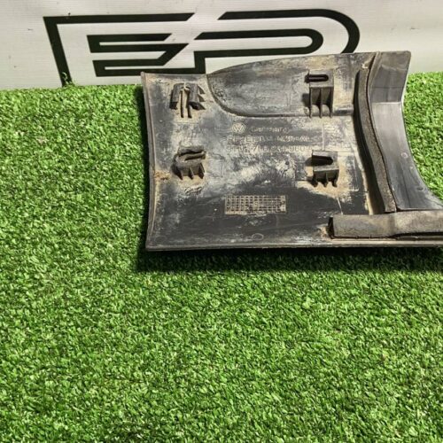 Молдинг крыла переднего правого VW Touareg