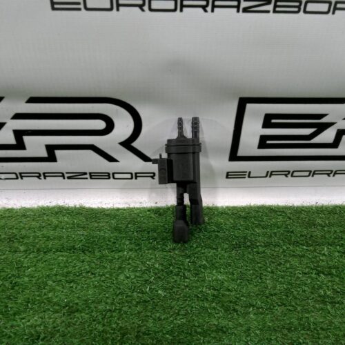 Электромагнитный клапан Mercedes C W205