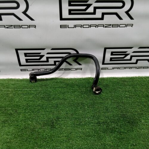 Трубка вакуумная Mercedes E W213/S213