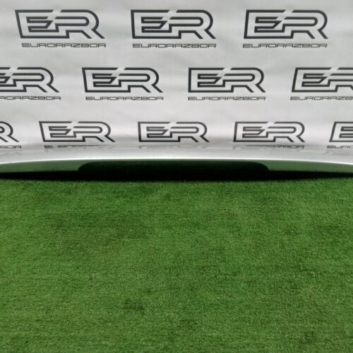 Спойлер (дефлектор) багажника VW Touareg 7L6827933