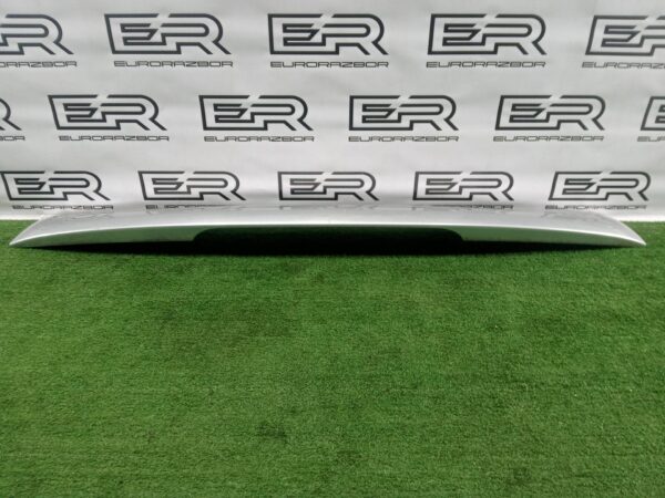 Спойлер (дефлектор) багажника VW Touareg 7L6827933