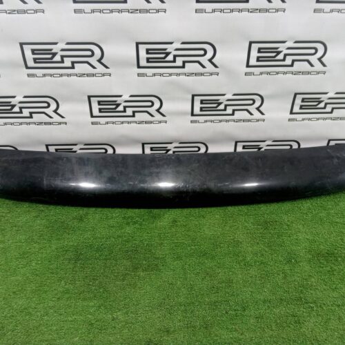 Спойлер (дефлектор) багажника VW Touareg 7L6827933