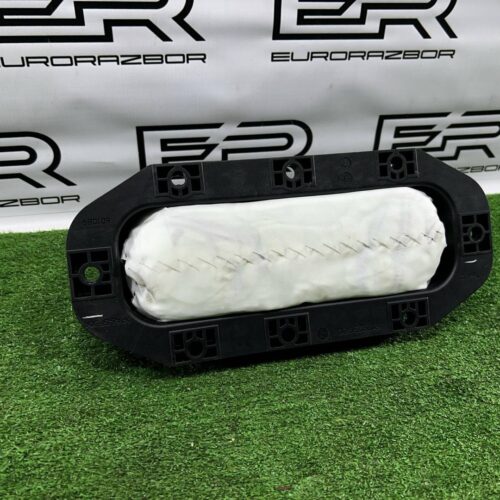 Подушка в торпедо Range Rover Sport