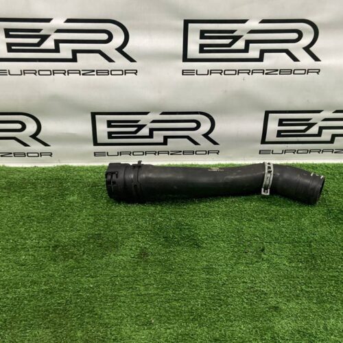 Патрубок системы охлаждения Range Rover L405 L494