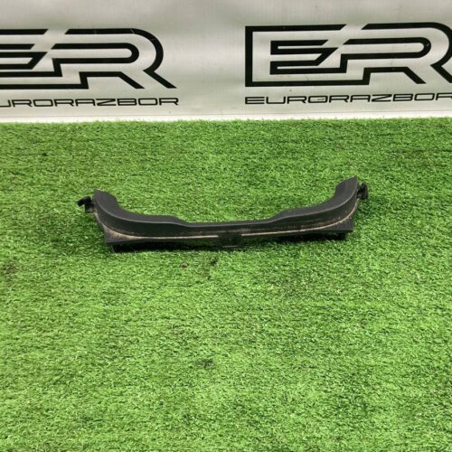 Накладка Range Rover Sport L494