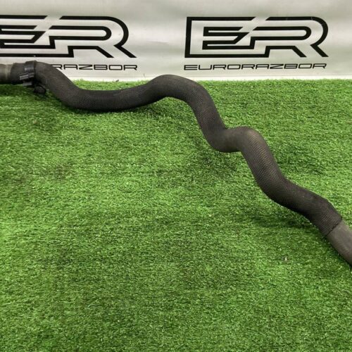 Патрубок системы охлаждения Range Rover Sport L494