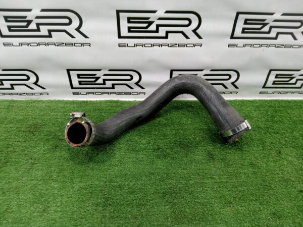 Патрубок охлаждения Range Rover L405 L494