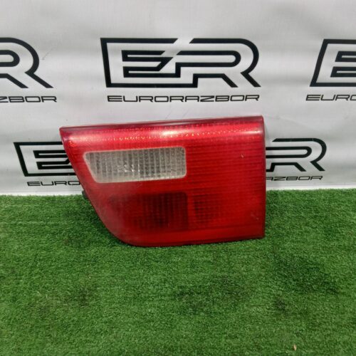 Фонарь правый в крышку багажника BMW X5 E53