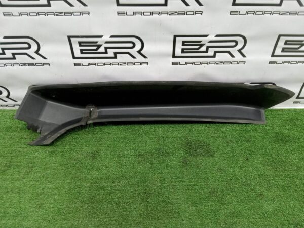 Водосток крыши правый Range Rover L494