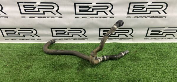 Патрубок охлаждения Volvo XC90 Гибрид