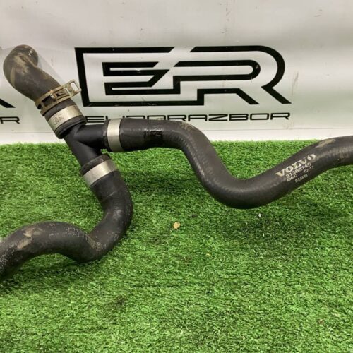 Патрубок охлаждения Volvo XC90 Гибрид