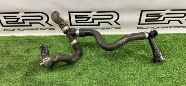 Патрубок охлаждения Volvo XC90 Гибрид