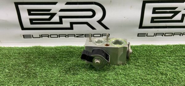 Клапан Кондиционера Volvo XC90 Гибрид