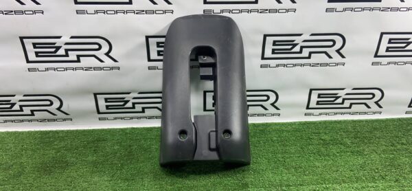 Кожух рулевой колонки Volvo XC90