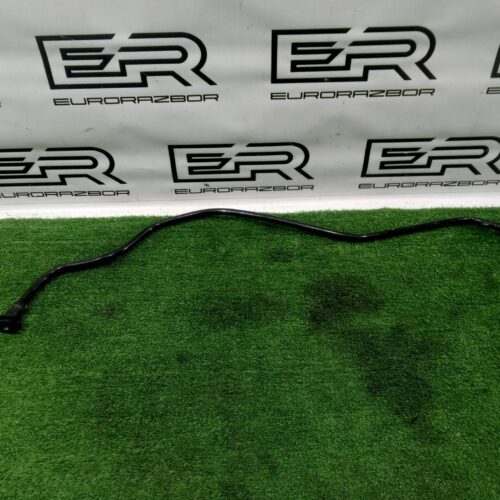 Трубка Volvo XC90