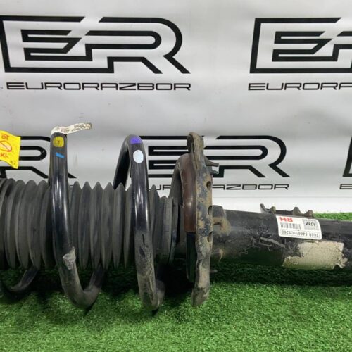 Амортизатор передний правый Kia Sorento 3 рест. UM