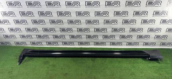 Накладка на порог наружная левая Volvo Xc90