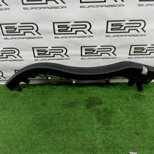 Накладка двери задняя левая Range Rover Sport