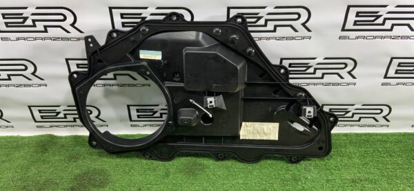 Накладка двери (внутренняя) задняя Range RoverL405