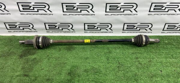 Полуось задняя правая Kia Sorento 3 рест. UM