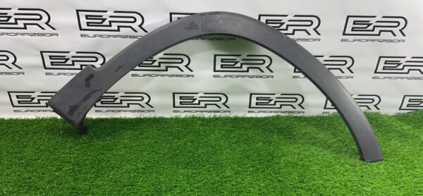 Расширитель крыла левый Hyundai Santa Fe TM