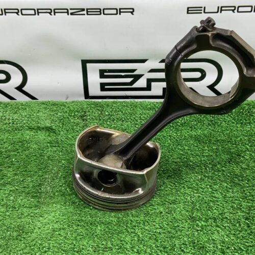 Поршень Mercedes W212 M272 3.5