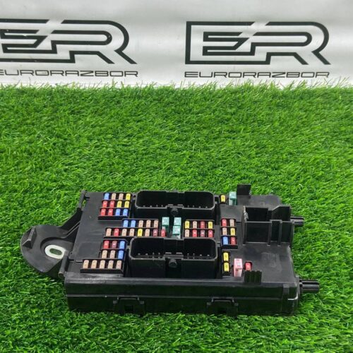 Блок предохранителей Volvo XC90