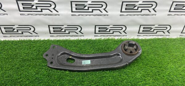 Рычаг задний правый Hyundai santa fe