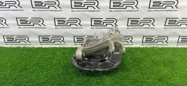 Кулак поворотный задний левый Hyundai Santa TM