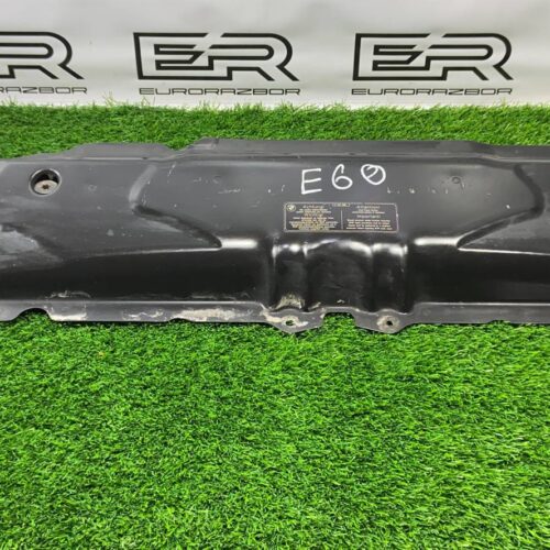Панель передняя (верхняя) BMW 5 e60