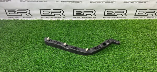 Направляющая фары правая Kia sorento prime