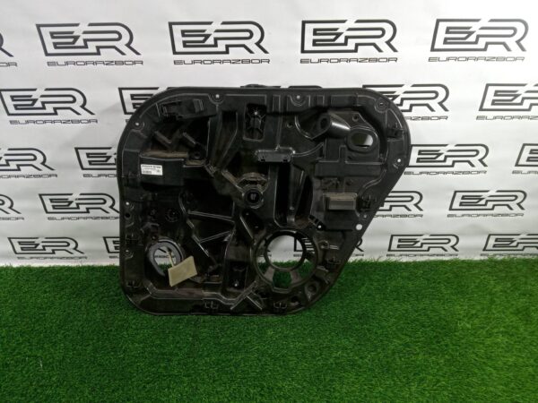 Стеклоподъемник задний правый Volvo XC90