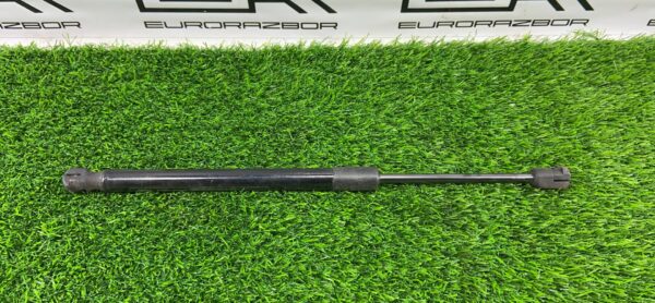 Амортизатор капота Hyundai Santa Fe TM